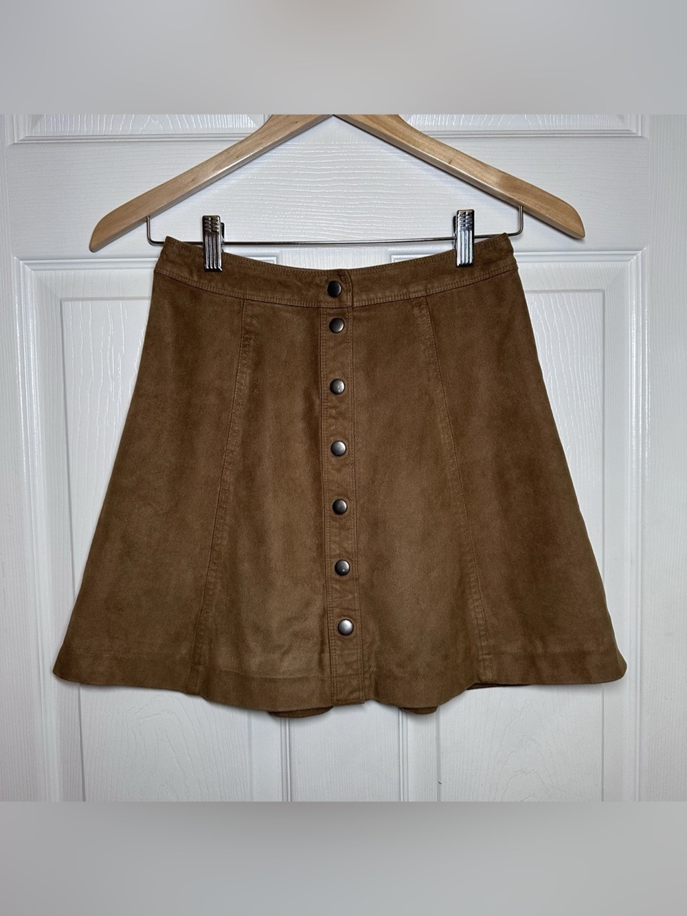 Abercrombie & Fitch Faux Suede Button Front Mini Skirt Camel Tan Size 0 Retro